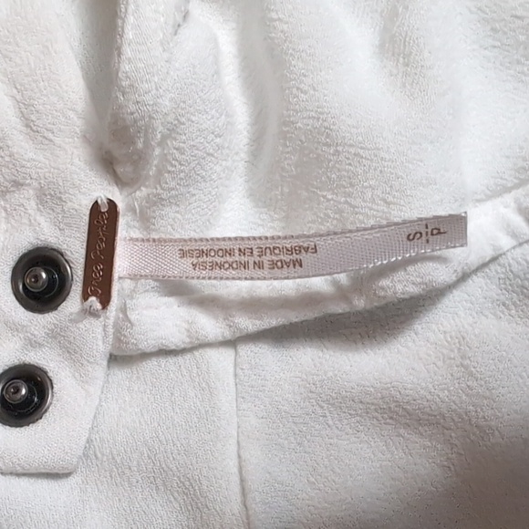 Free People Drift Away Cold Shoulder Tunic Size Small in White - Picture 5 of 7